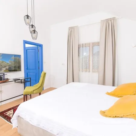 Design Mar Luxury On Hvar Pitve